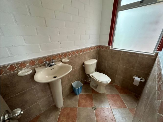 Casa de 8 alcobas en venta en Las Mercedes, Jamundí, 700 m² · foto 8 de 14
