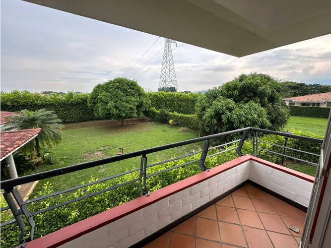 Casa de 8 alcobas en venta en Las Mercedes, Jamundí, 700 m² · foto 11 de 14