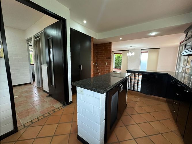 Casa de 8 alcobas en venta en Las Mercedes, Jamundí, 700 m² · foto 14 de 14