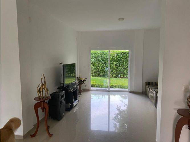Casa de 5 alcobas en venta en Las Mercedes, Jamundí, 450 m² · foto 9 de 17