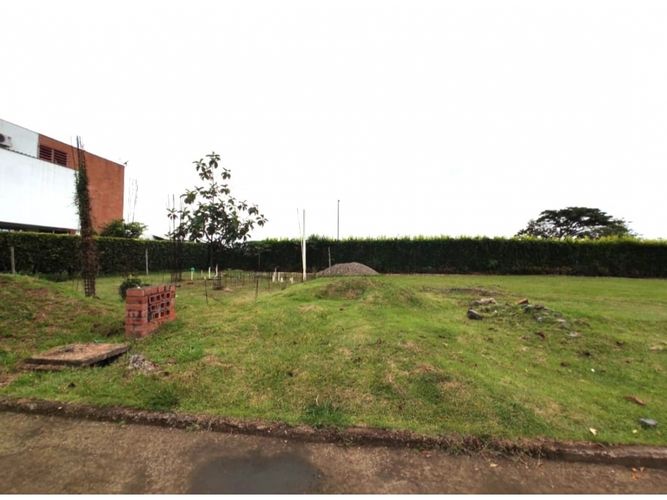 Lote en venta en Las Mercedes, Jamundí, 225 m² · foto 2 de 2