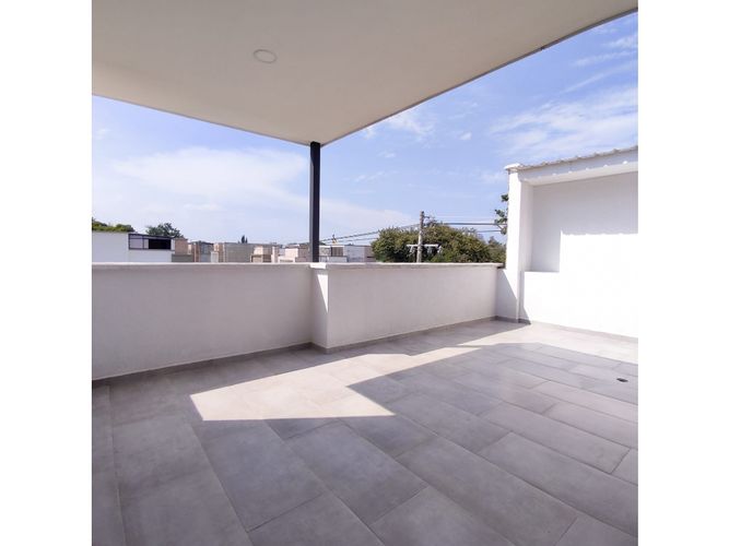 Casa de 6 alcobas en venta en Las Mercedes, Jamundí, 300 m² · foto 12 de 24