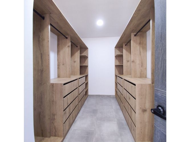Casa de 6 alcobas en venta en Las Mercedes, Jamundí, 300 m² · foto 15 de 24