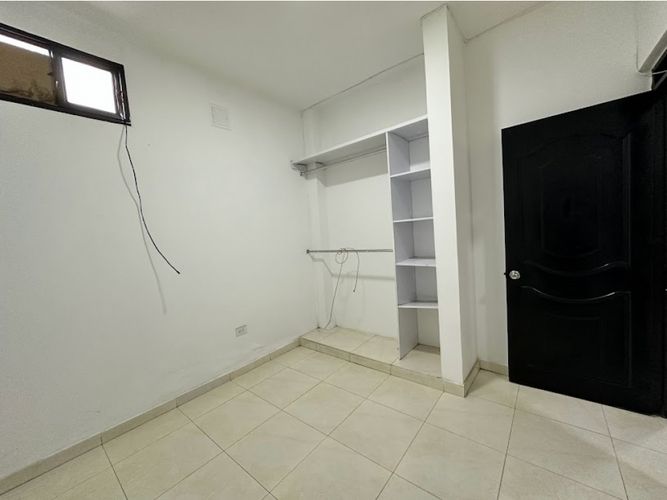 Edificio en venta en Primitivo Crespo, Cali, 580 m² · foto 8 de 24