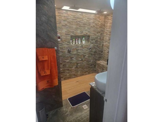 Apartamento en venta en La Candelaria, Medellín · foto 21 de 24