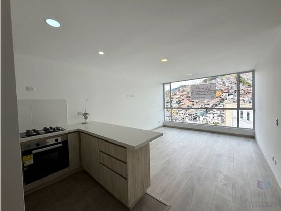 Apartamento en venta en Avenida Kevin Angel, Manizales · foto 2 de 13