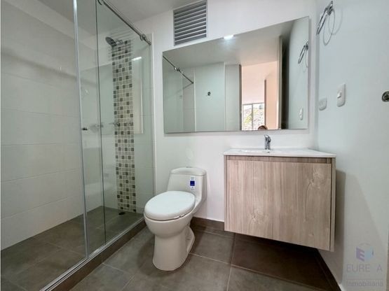 Apartamento en venta en Avenida Kevin Angel, Manizales · foto 10 de 13