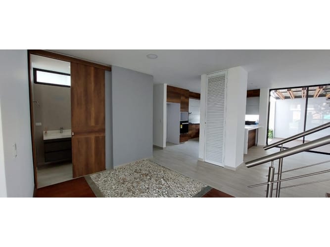 Casa de 5 alcobas en venta en Las Mercedes, Jamundí, 420 m² · foto 6 de 24