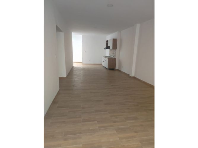 Edificio en venta en Aranjuez, Cali, 140 m² · foto 2 de 9