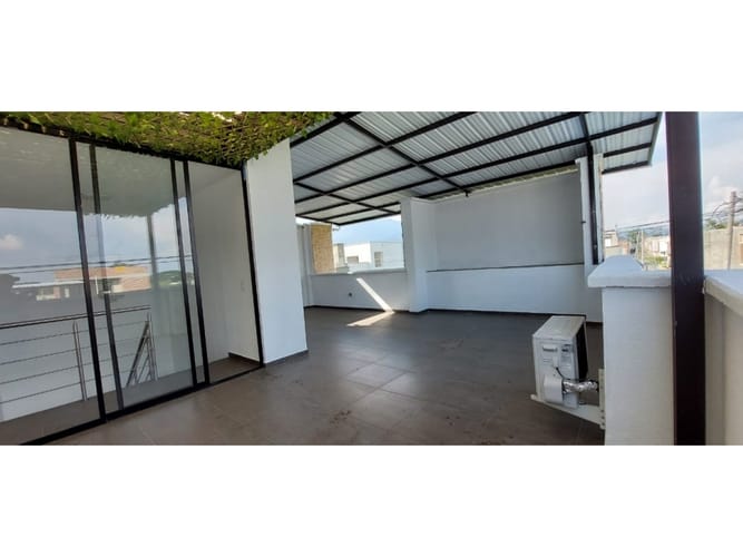 Casa de 5 alcobas en venta en Las Mercedes, Jamundí, 420 m² · foto 13 de 24