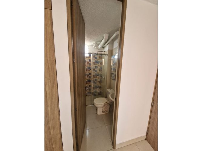 Apartamento de 2 alcobas en venta en Menga, Cali, 53 m² · foto 3 de 11