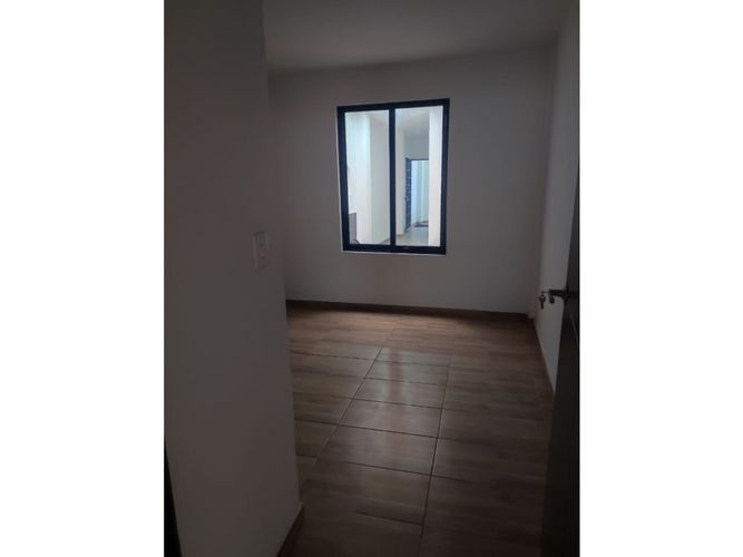 Edificio en venta en Aranjuez, Cali, 140 m² · foto 6 de 9