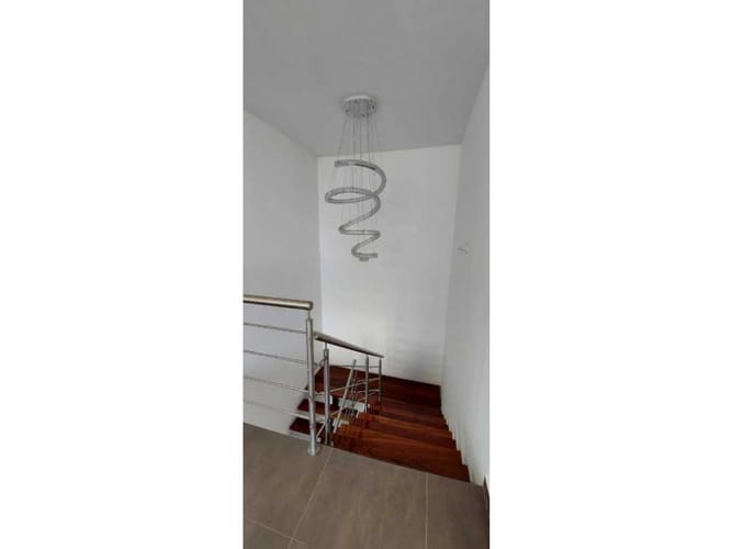 Casa de 5 alcobas en venta en Las Mercedes, Jamundí, 420 m² · foto 21 de 24