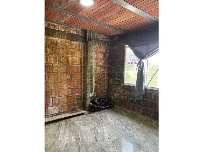 Casa de 3 alcobas en venta en Juan De Ampudia, Jamundí, 98 m² · foto 3 de 4