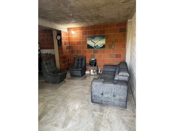 Casa de 3 alcobas en venta en Juan De Ampudia, Jamundí, 98 m² · foto 4 de 4