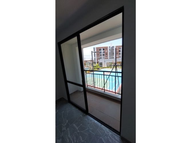 Apartamento de 2 alcobas en venta en Parque Natura, Jamundí, 56 m² · foto 2 de 9