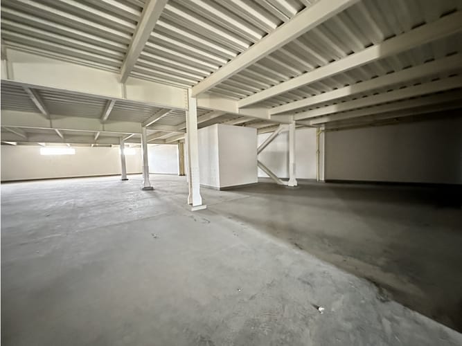 Bodega en venta en La Alianza, Cali, 3486 m² · foto 2 de 21