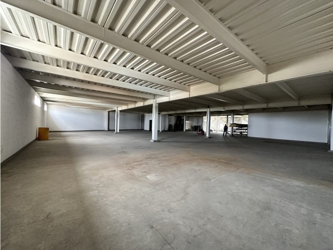 Bodega en venta en La Alianza, Cali, 3486 m² · foto 7 de 21