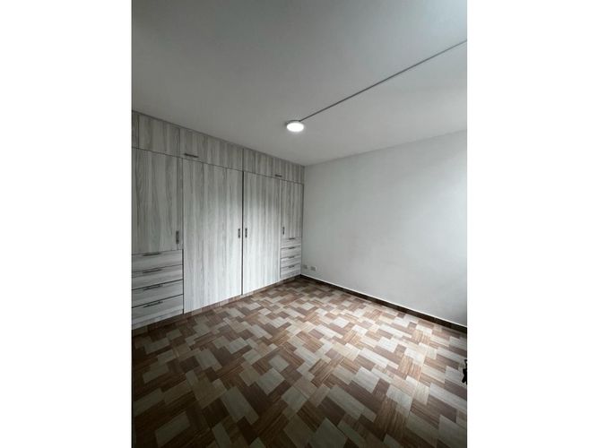 Apartamento de 3 alcobas en venta en Yumbillo, Yumbo, 56 m² · foto 6 de 11