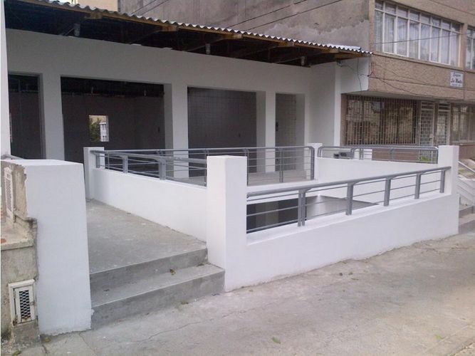 Local en venta en El Peñon, Cali, 250 m² · foto 2 de 24