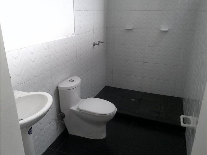 Local en venta en El Peñon, Cali, 250 m² · foto 9 de 24