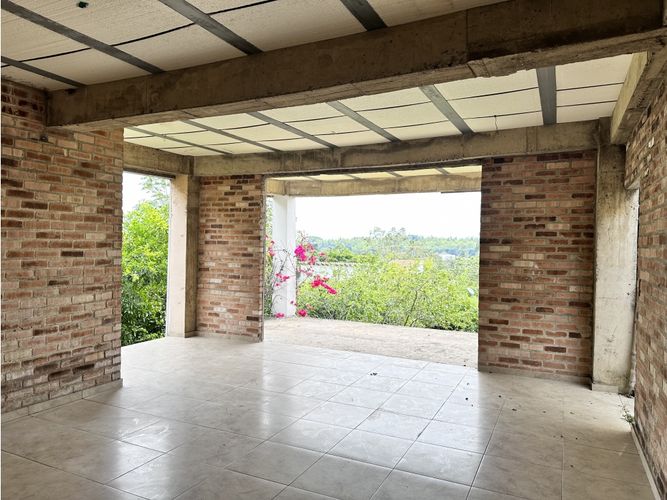 Casa de 4 alcobas en venta en Las Mercedes, Jamundí, 400 m² · foto 13 de 20