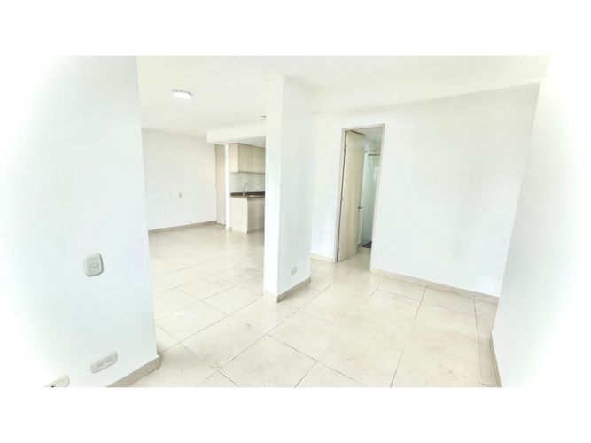 Apartamento de 2 alcobas en venta en Cr. Los Naranjos, Jamundí, 60 m² · foto 3 de 10