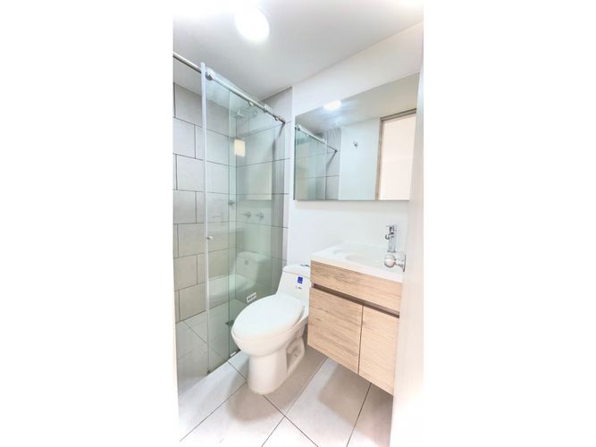 Apartamento de 2 alcobas en venta en Cr. Los Naranjos, Jamundí, 60 m² · foto 7 de 10