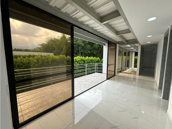 Casa de 5 alcobas en venta en Verde Horizonte, Jamundí, 430 m² · foto 9 de 19