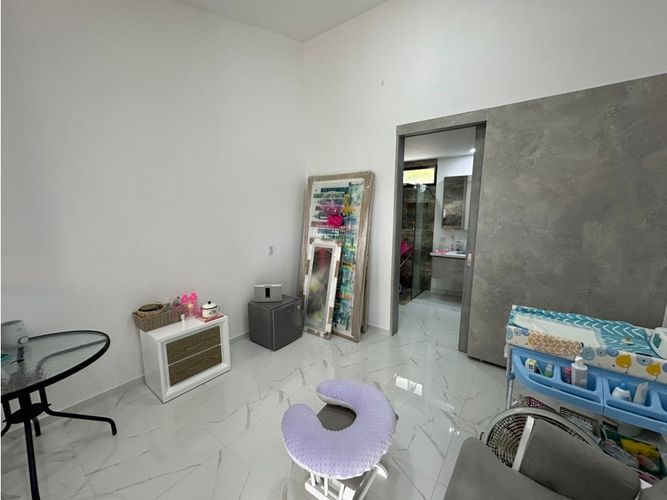 Casa de 5 alcobas en venta en Verde Horizonte, Jamundí, 430 m² · foto 16 de 19