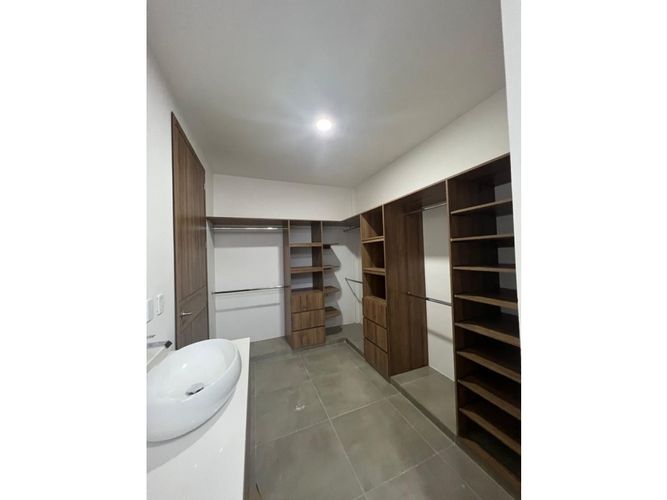 Casa de 6 alcobas en venta en Las Mercedes, Jamundí, 340 m² · foto 6 de 14