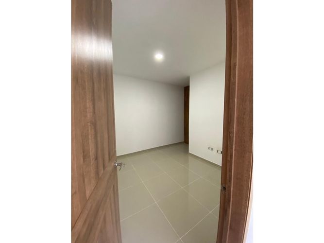 Casa de 6 alcobas en venta en Las Mercedes, Jamundí, 340 m² · foto 7 de 14