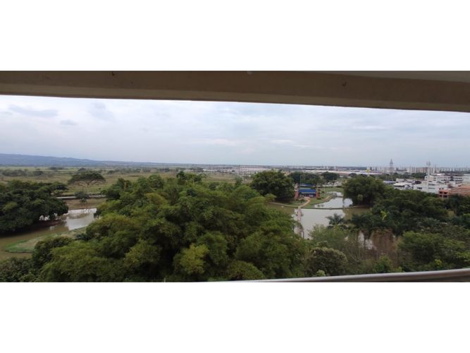 Apartamento de 3 alcobas en venta en El Prado, Jamundí, 111 m² · foto 3 de 17