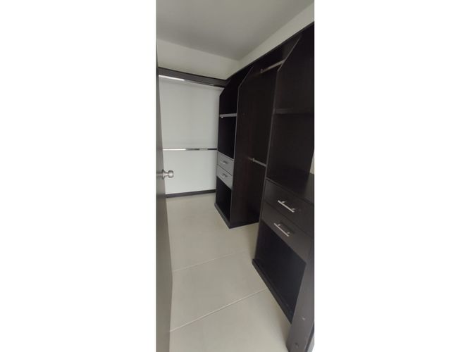 Apartamento de 3 alcobas en venta en El Prado, Jamundí, 111 m² · foto 6 de 17