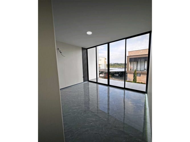 Casa de 6 alcobas en venta en Las Mercedes, Jamundí, 300 m² · foto 22 de 24
