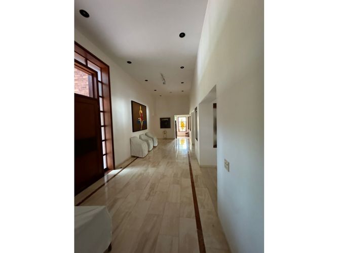 Casa de 5 alcobas en venta en Pance, Cali, 750 m² · foto 2 de 24