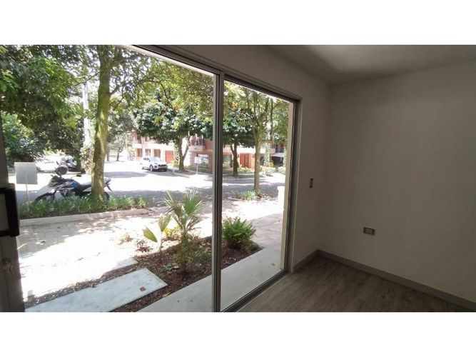 Casa de 5 alcobas en venta en La Doctora, Sabaneta, 300 m² · foto 5 de 24