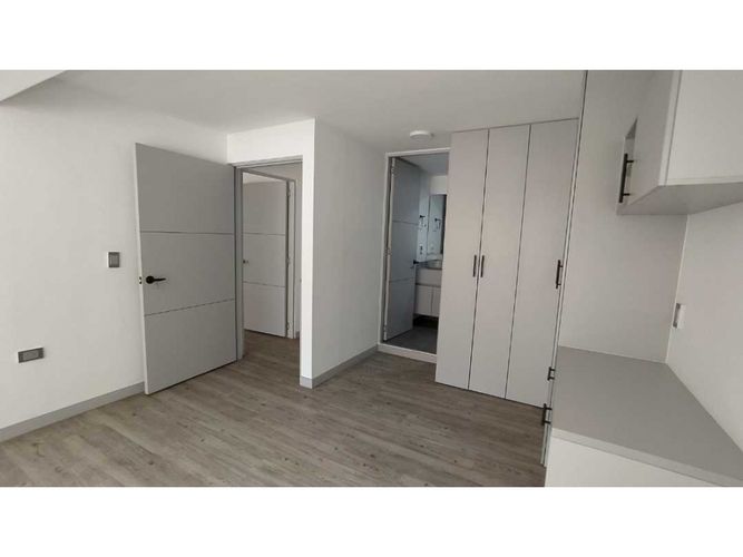 Casa de 5 alcobas en venta en La Doctora, Sabaneta, 300 m² · foto 21 de 24