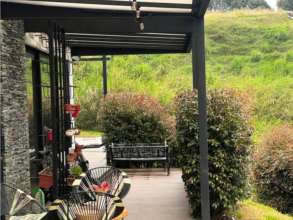 Casa en venta en Las Palmas, Envigado · foto 3 de 24