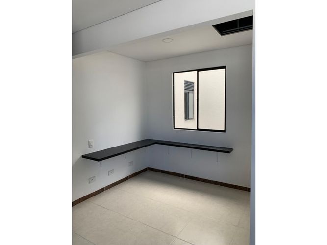 Apartamento de 2 alcobas en venta en Parque Natura, Jamundí, 56 m² · foto 2 de 4