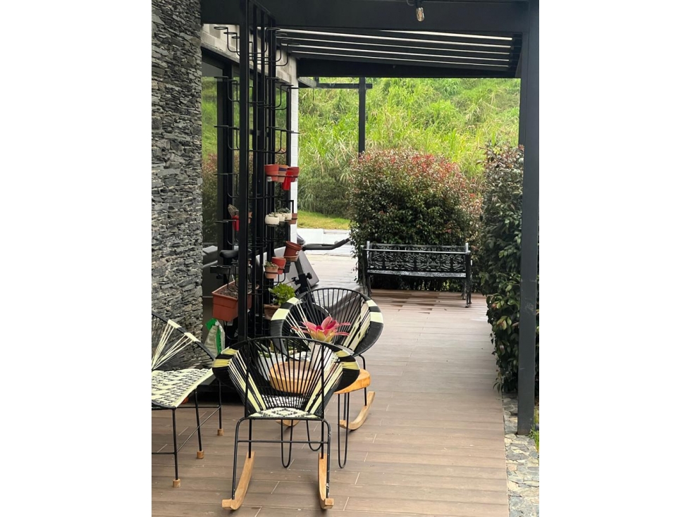 Casa en venta en Las Palmas, Envigado · foto 8 de 24