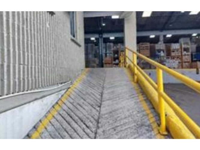Bodega en venta en Maria Auxiliadora, Sabaneta, 3197 m² · foto 3 de 24