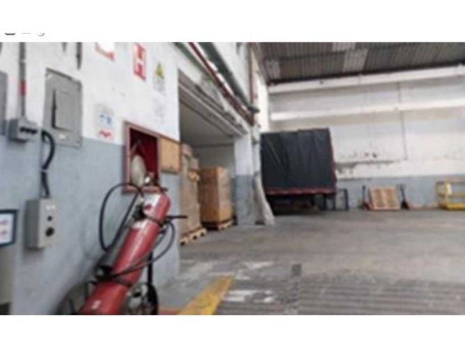 Bodega en venta en Maria Auxiliadora, Sabaneta, 3197 m² · foto 4 de 24