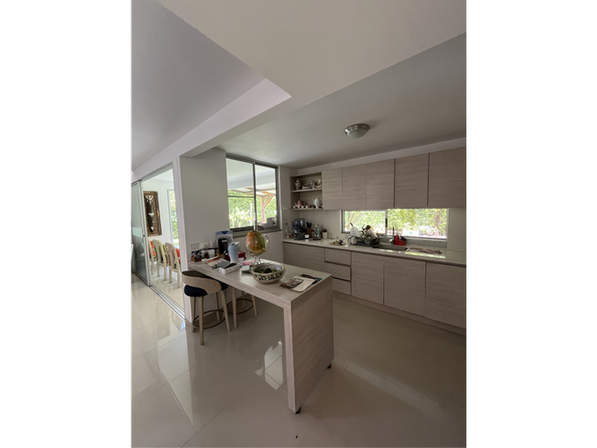 Casa de 4 alcobas en venta en Alfaguara, Jamundí, 168 m² · foto 2 de 15
