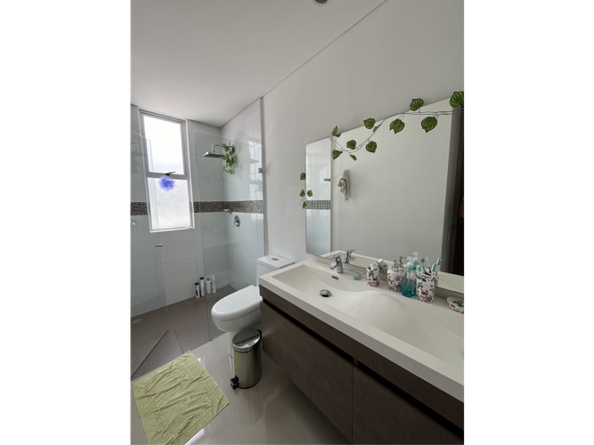 Casa de 4 alcobas en venta en Alfaguara, Jamundí, 168 m² · foto 3 de 15