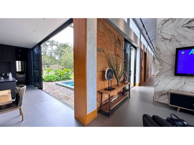 Casa de 4 alcobas en venta en Alto Del Medio, Rionegro, 800 m² · foto 12 de 24