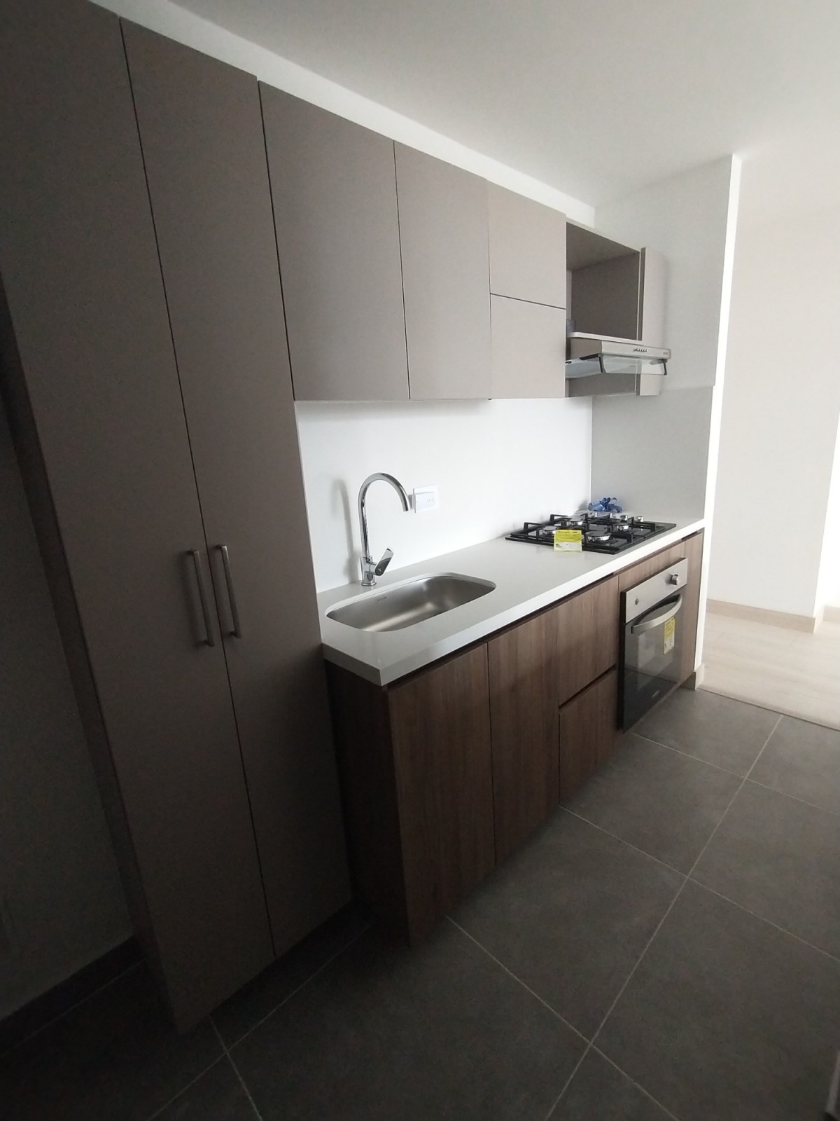 Apartamento en arriendo en La Igualdad, Bogotá · foto 5 de 24
