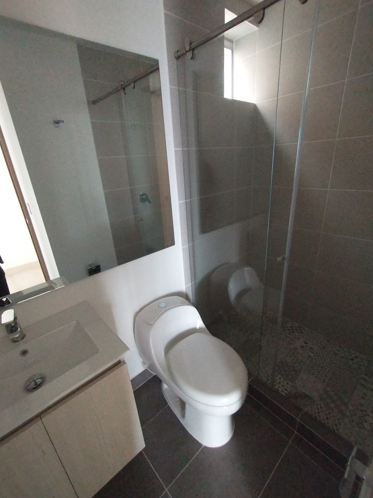 Apartamento en arriendo en La Igualdad, Bogotá · foto 9 de 24