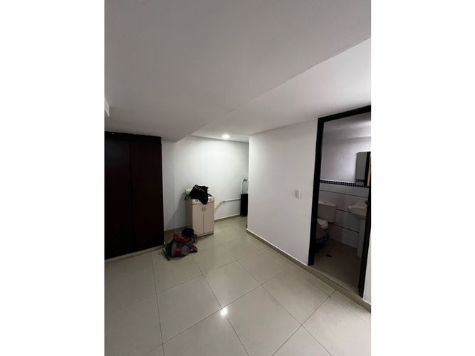 Edificio en venta en El Ingenio, Cali, 960 m² · foto 5 de 21
