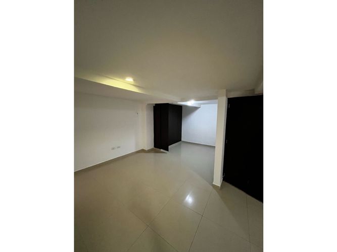Edificio en venta en El Ingenio, Cali, 960 m² · foto 8 de 21